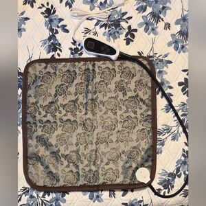 Pet Heating Pad 18x18 Adjustable Temp & Timer-Dog Cat Warming Pad w/ Controller